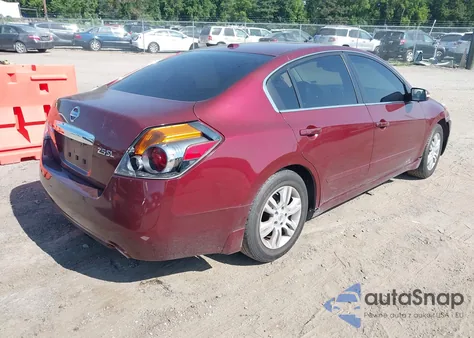 2010 Nissan Altima 2.5 S z USA, uszkodzony, nr VIN 1N4AL2AP4AN560505